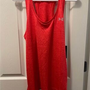 Women’s under armor tank top medium